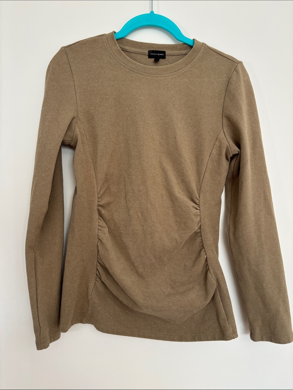 Buckle Olive Tan Long-Sleeve Ruched Side Top